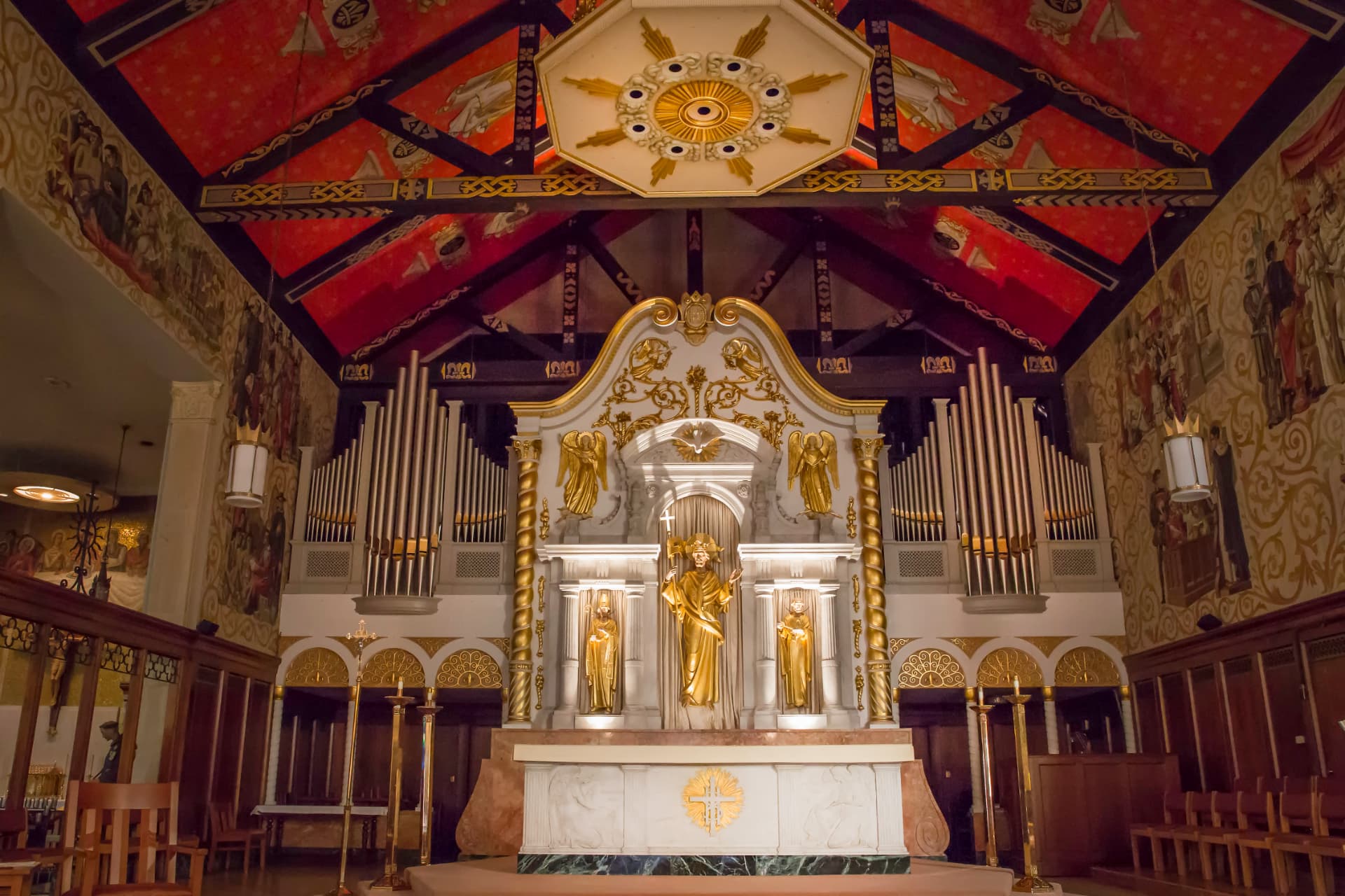 Interior sanctuary of the Cathedral Basilica of St. Augustine in Florida