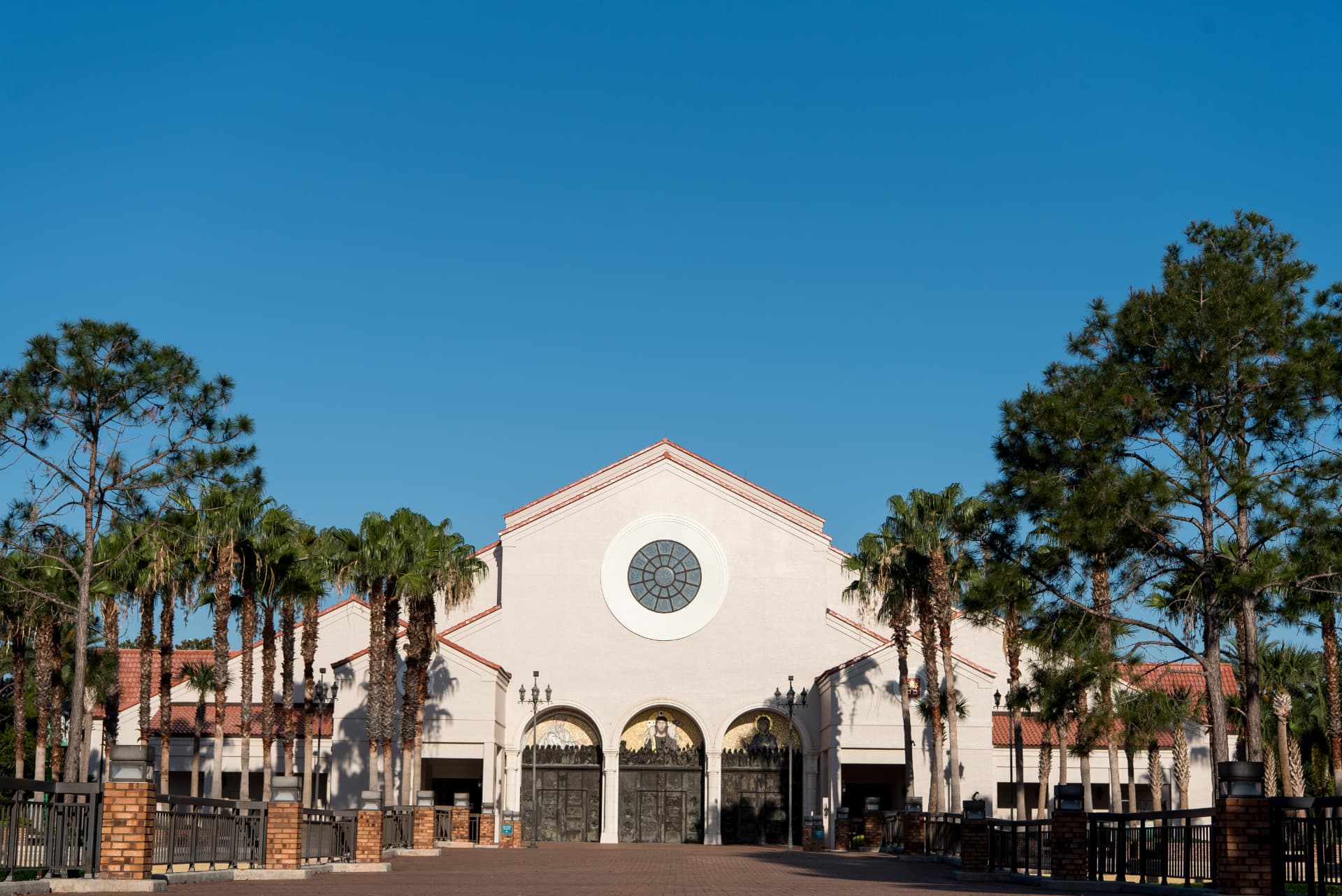 Exterior facade of the Basilica of the National Shrine of Mary, Queen of the Universe in Orlando, Florida